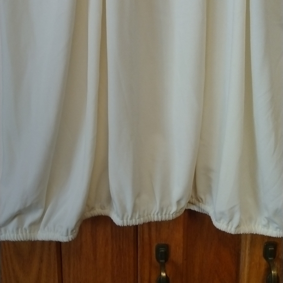 NWOT Alexandra Dillon Blouson Top. Size L - Picture 6 of 8